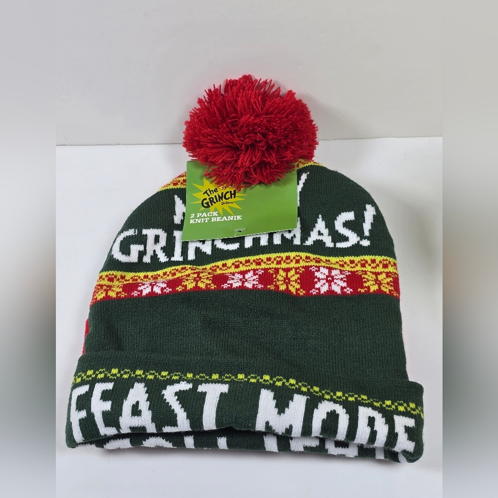 Bioworld Dr Seuss Grinch 2 Pack Knit Pom Beanie Winter Hats NWT